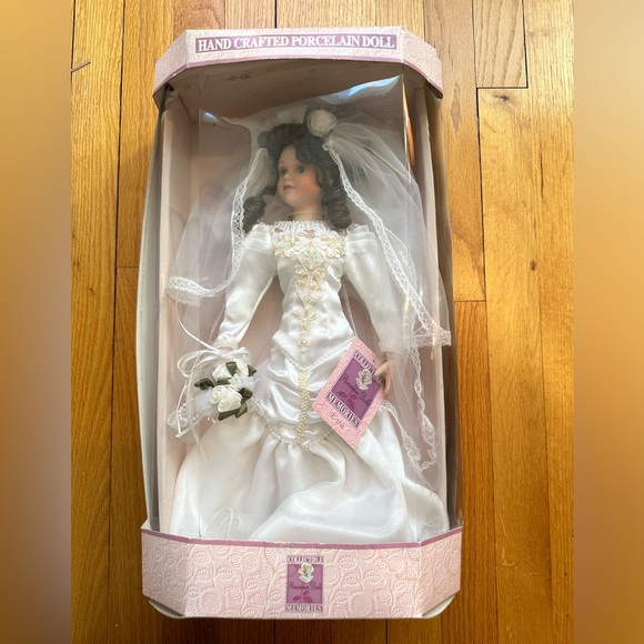 RARE Collectible Memories Porcelain Doll A Limited Collector’s Edition Bride Eva - Picture 4 of 17